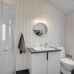 Hébergement de vacances Awesome In Henne With Kitchen