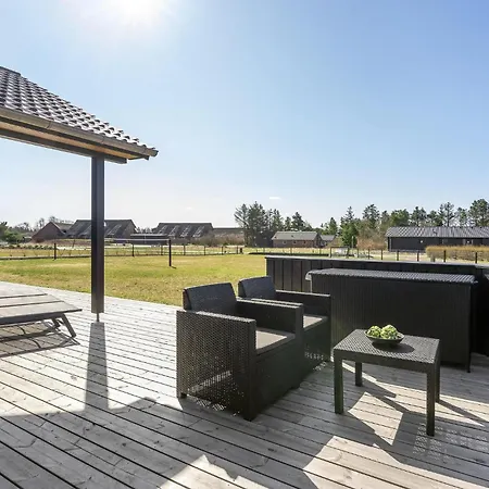 Awesome In Henne With Kitchen Hébergement de vacances *