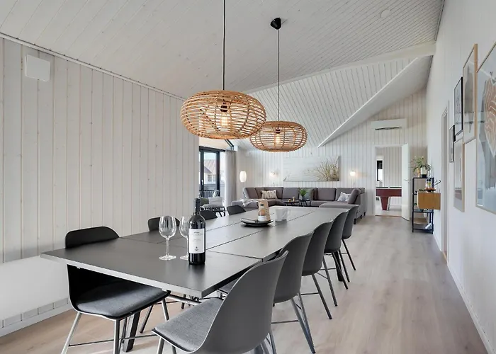 Awesome In Henne With Kitchen *